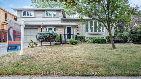 Photo 1 at 2137 Hixon Street, BR Bronte, Oakville