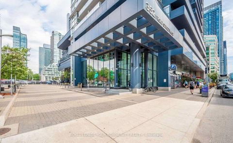 Photo 1 at 421 - 352 Front Street W, Waterfront Communities C1, Toronto