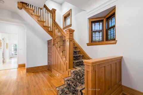 Photo 17 at 40 Admiral Road, Annex, Toronto