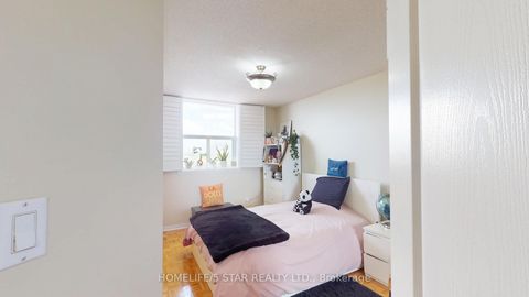 Photo 14 at 607 - 7373 MARTIN GROVE Road, Vaughan Grove, Vaughan