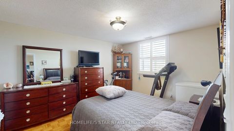 Photo 18 at 607 - 7373 MARTIN GROVE Road, Vaughan Grove, Vaughan
