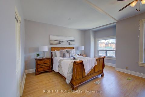 Photo 17 at 82 Uxbridge Avenue E, Pellam Park, Toronto