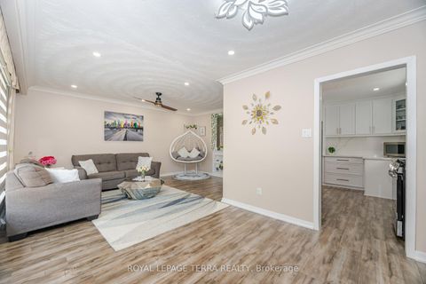 Photo 11 at 65 Alhart Drive, Beaumonde Heights, Toronto