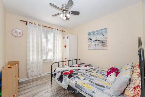Photo 24 at 65 Alhart Drive, Beaumonde Heights, Toronto