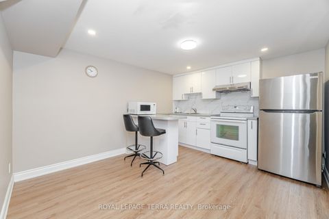 Photo 30 at 65 Alhart Drive, Beaumonde Heights, Toronto