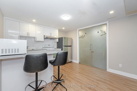 Photo 31 at 65 Alhart Drive, Beaumonde Heights, Toronto