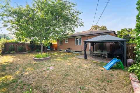 Photo 49 at 65 Alhart Drive, Beaumonde Heights, Toronto