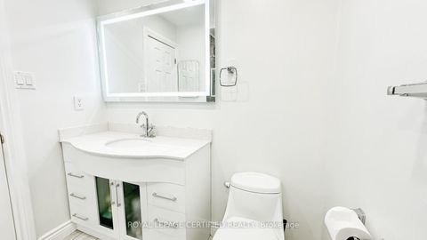 Photo 27 at 29 Cog Hill Drive, Glen Shields, Vaughan
