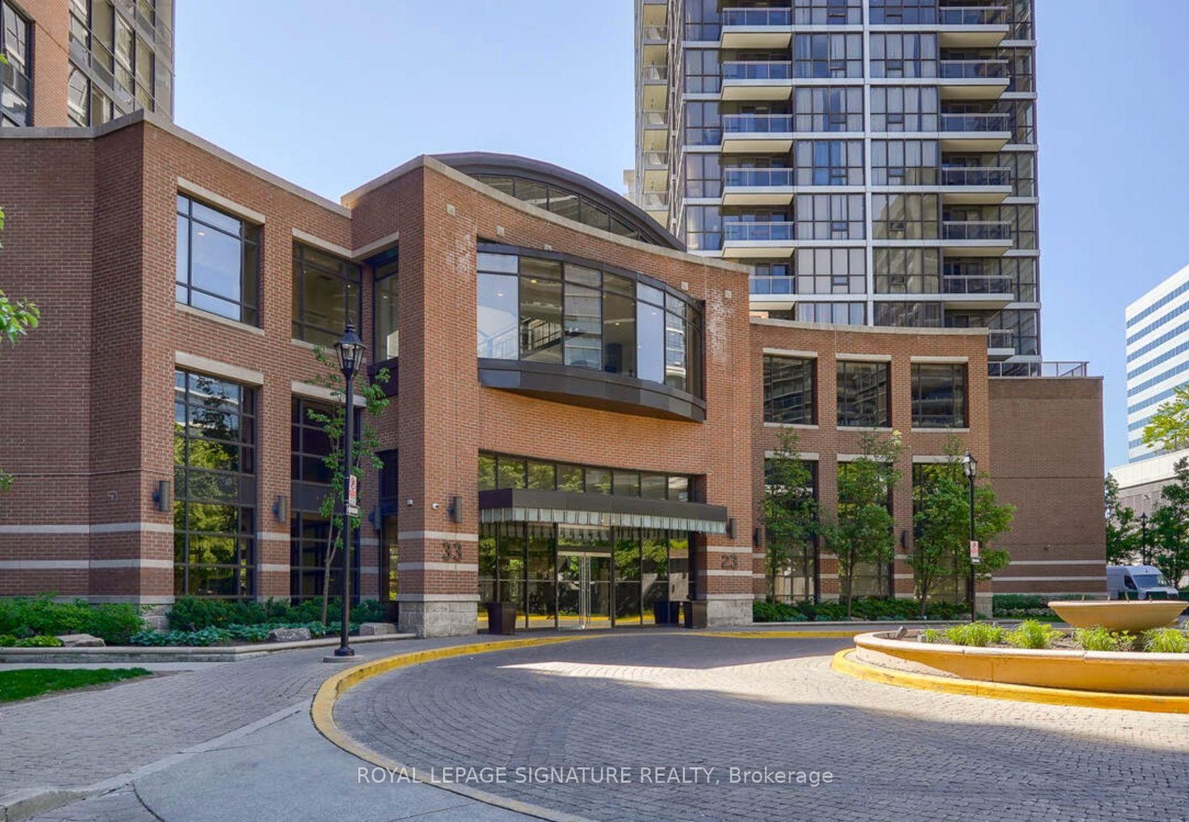 910 - 33 Sheppard Avenue, Willowdale East, Toronto 
