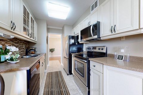 Photo 8 at 1702 - 45 Silver Springs Boulevard, L'Amoreaux, Toronto