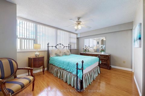 Photo 14 at 1702 - 45 Silver Springs Boulevard, L'Amoreaux, Toronto