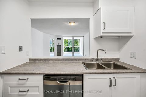 Photo 6 at 224 - 22 Southport Street, Swansea, Toronto