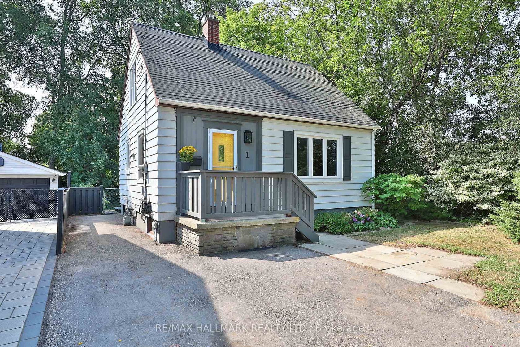 1 Furnival Road, Parkview, Toronto 
