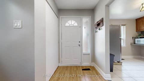 Photo 4 at 42 Murison Boulevard, Malvern, Toronto
