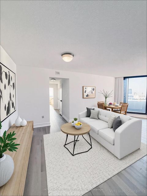 Photo 2 at PH03 - 75 Graydon Hall Drive, Donalda, Toronto
