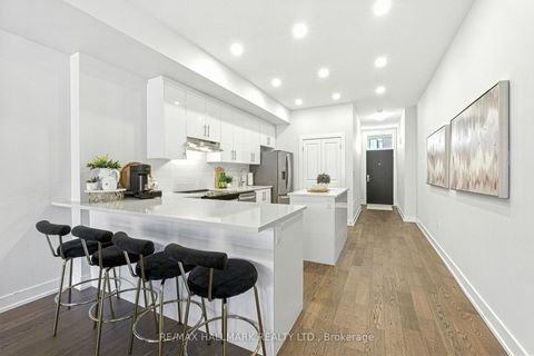 Photo 11 at 148 - 9590 Islington Avenue, Sonoma Heights, Vaughan