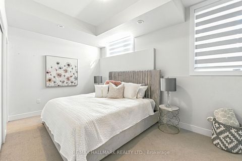 Photo 23 at 148 - 9590 Islington Avenue, Sonoma Heights, Vaughan