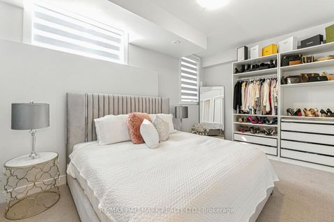 Photo 24 at 148 - 9590 Islington Avenue, Sonoma Heights, Vaughan