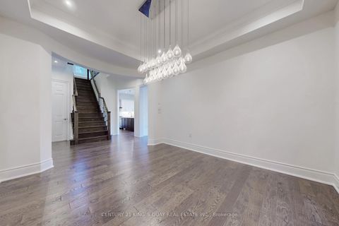 Photo 11 at 41 Torrey Pines Road, Kleinburg, Vaughan