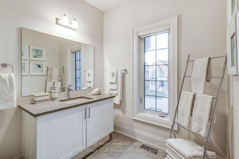 Photo 33 at 12 Mary Natasha Court, Kleinburg, Vaughan