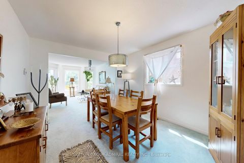 Photo 6 at 184 Hanmer Street W, West Bayfield, Barrie Photo 6 at 184 Hanmer Street W, West Bayfield, Barrie