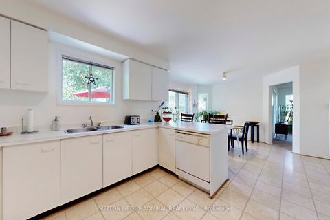 Photo 8 at 184 Hanmer Street W, West Bayfield, Barrie