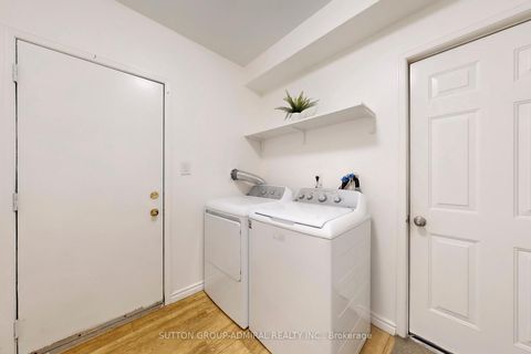 Photo 10 at 184 Hanmer Street W, West Bayfield, Barrie