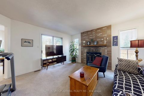 Photo 11 at 184 Hanmer Street W, West Bayfield, Barrie