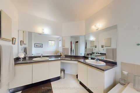 Photo 18 at 184 Hanmer Street W, West Bayfield, Barrie