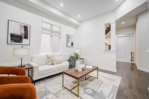 Photo 7 at 113 Botelho Circle, Bayview Southeast, Aurora