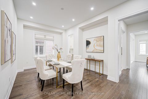 Photo 9 at 113 Botelho Circle, Bayview Southeast, Aurora