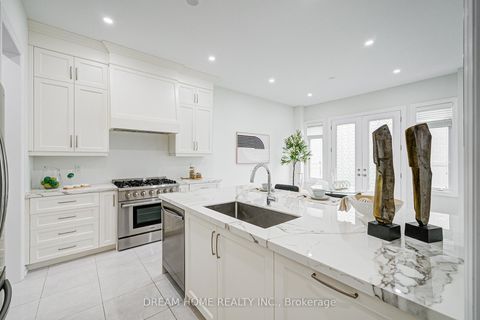 Photo 15 at 113 Botelho Circle, Bayview Southeast, Aurora