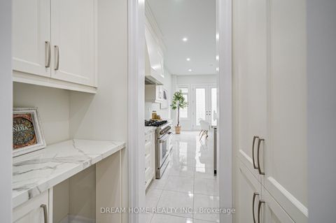 Photo 18 at 113 Botelho Circle, Bayview Southeast, Aurora
