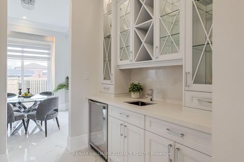 Photo 10 at 350 Weighton Drive, WO West, Oakville