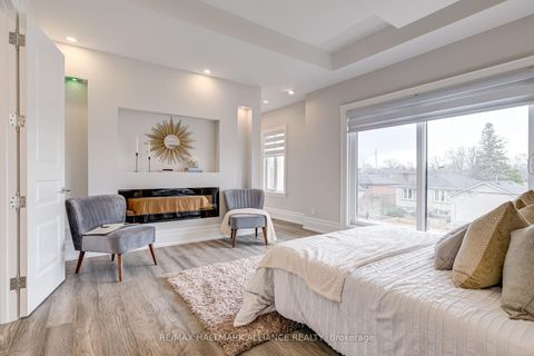 Photo 29 at 350 Weighton Drive, WO West, Oakville