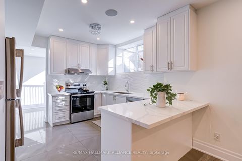 Photo 39 at 350 Weighton Drive, WO West, Oakville