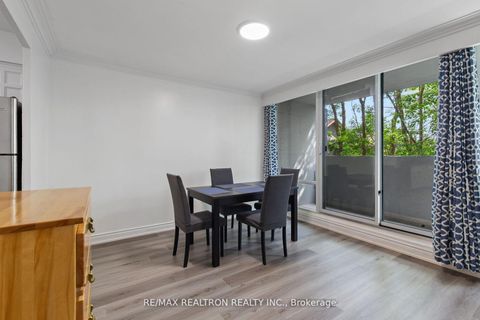 Photo 13 at #205 - 3555 Bathurst Street, Nortown, Toronto