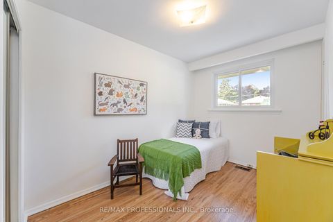 Photo 23 at 6 Tapley Drive, Richview, Toronto