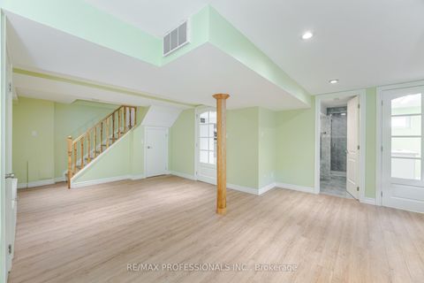 Photo 32 at 6 Tapley Drive, Richview, Toronto