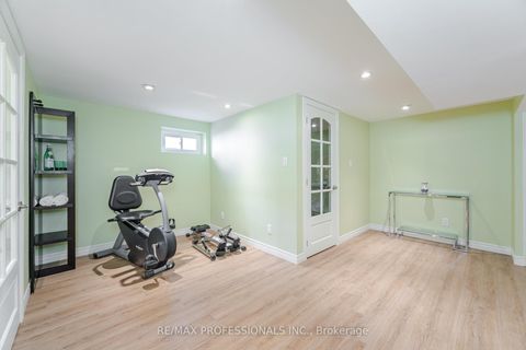 Photo 33 at 6 Tapley Drive, Richview, Toronto
