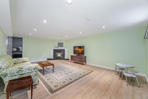 Photo 34 at 6 Tapley Drive, Richview, Toronto