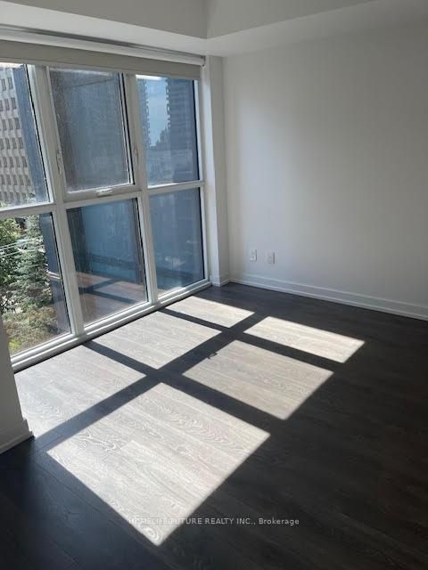 Photo 1 at 510 - 125 Redpath Avenue, Mount Pleasant West, Toronto Photo 1 at 510 - 125 Redpath Avenue, Mount Pleasant West, Toronto