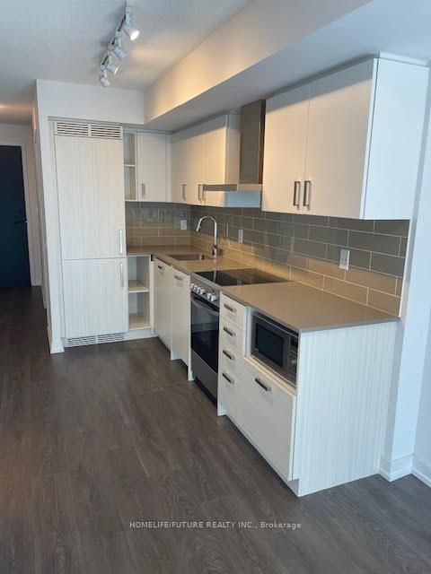 Photo 2 at 510 - 125 Redpath Avenue, Mount Pleasant West, Toronto Photo 2 at 510 - 125 Redpath Avenue, Mount Pleasant West, Toronto