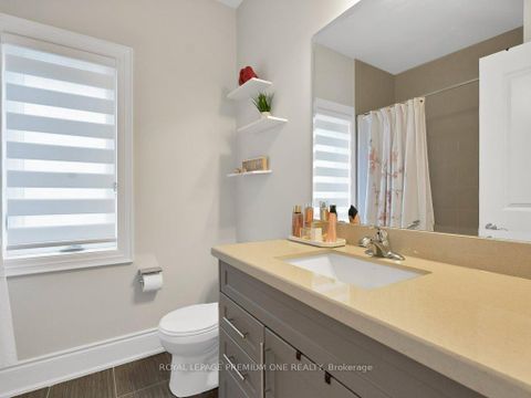 Photo 25 at 69 Crawford Drive, Nobleton, King