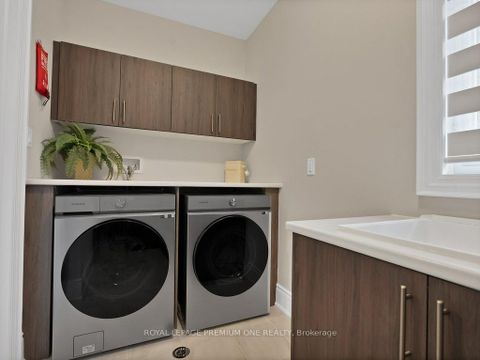Photo 26 at 69 Crawford Drive, Nobleton, King