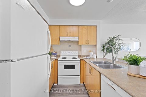 Photo 6 at 908 - 1030 Sheppard Avenue W, Bathurst Manor, Toronto