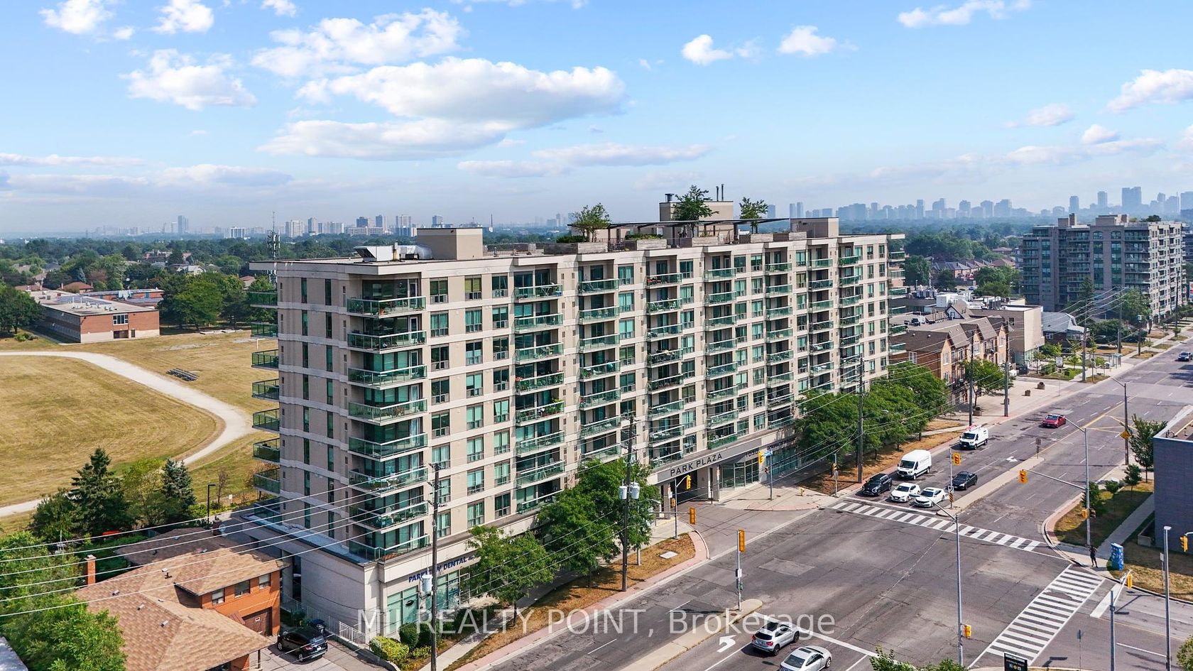 908 - 1030 Sheppard Avenue W, Bathurst Manor, Toronto 