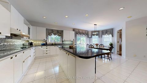 Photo 13 at 411 Cummer Avenue, Newtonbrook East, Toronto