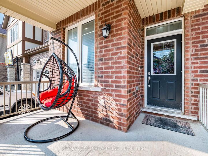 Photo 2 at 36 Feeder Street, Northwest Brampton, Brampton