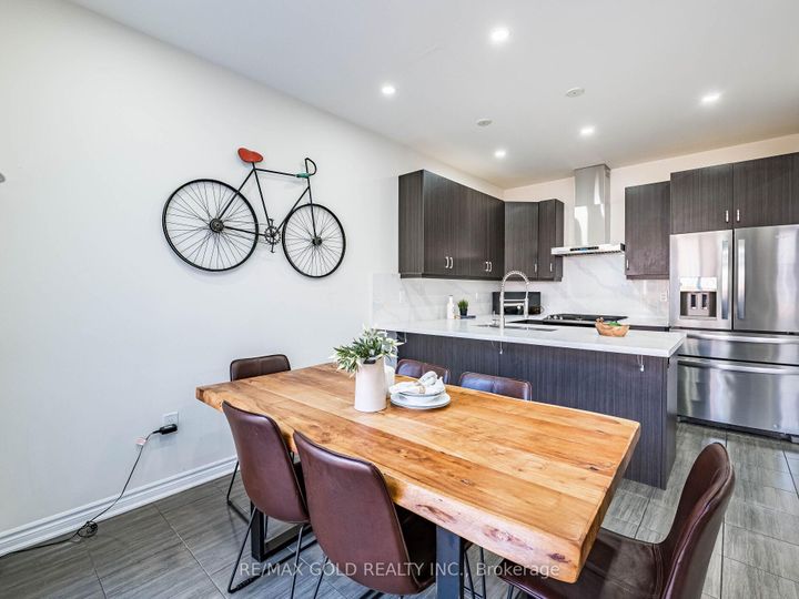 Photo 15 at 36 Feeder Street, Northwest Brampton, Brampton